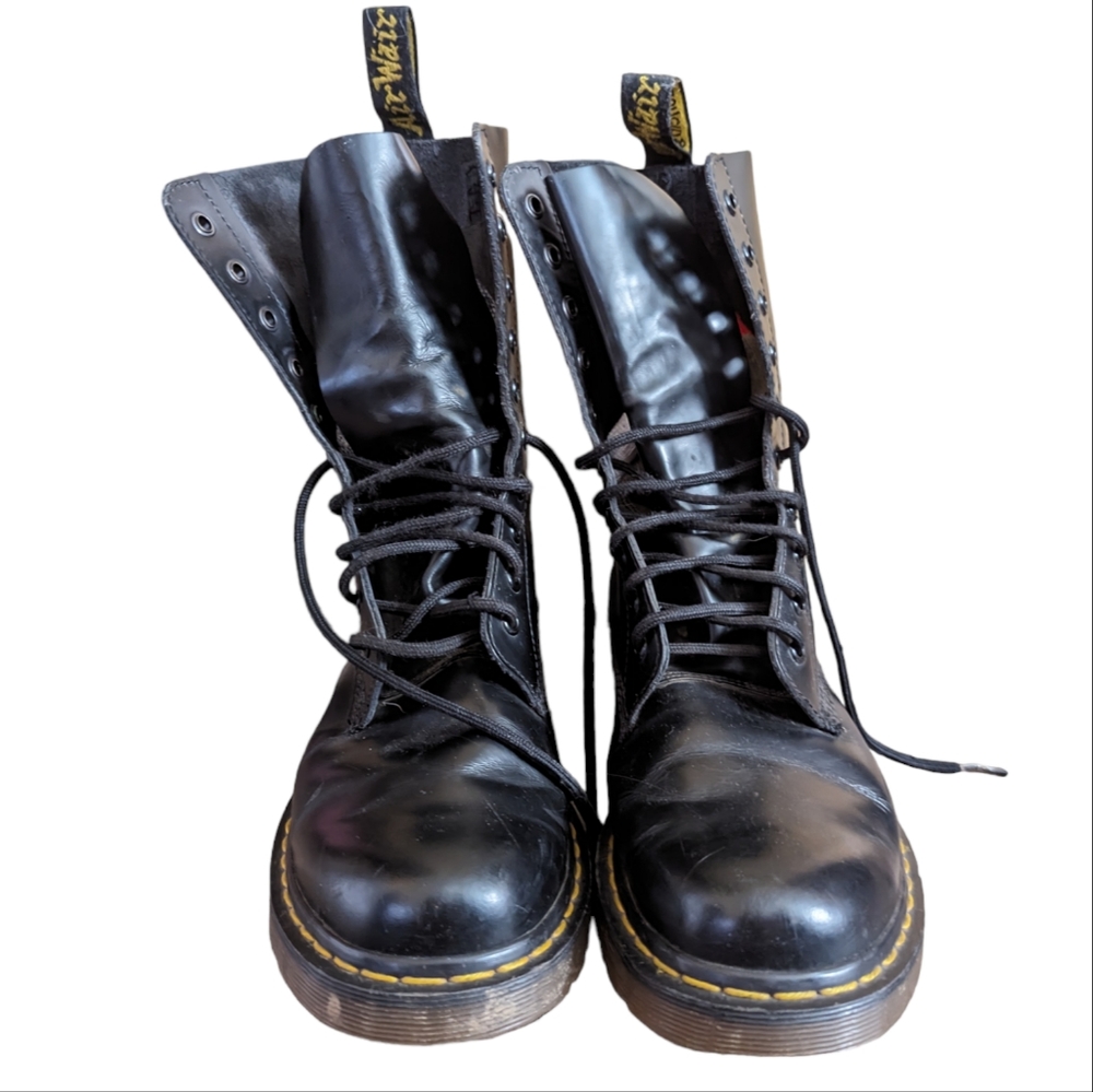 Doc Martens Classic Black Boots UK 8, EU 42